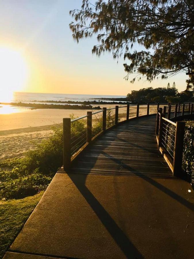 Don Pancho Beach Resort Bargara Exterior photo